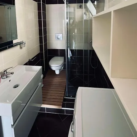 Apartament Beachfront Saranda