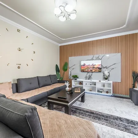 Beachfront Apartament Durrës