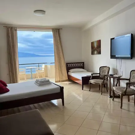 Апартаменты Beachfront *